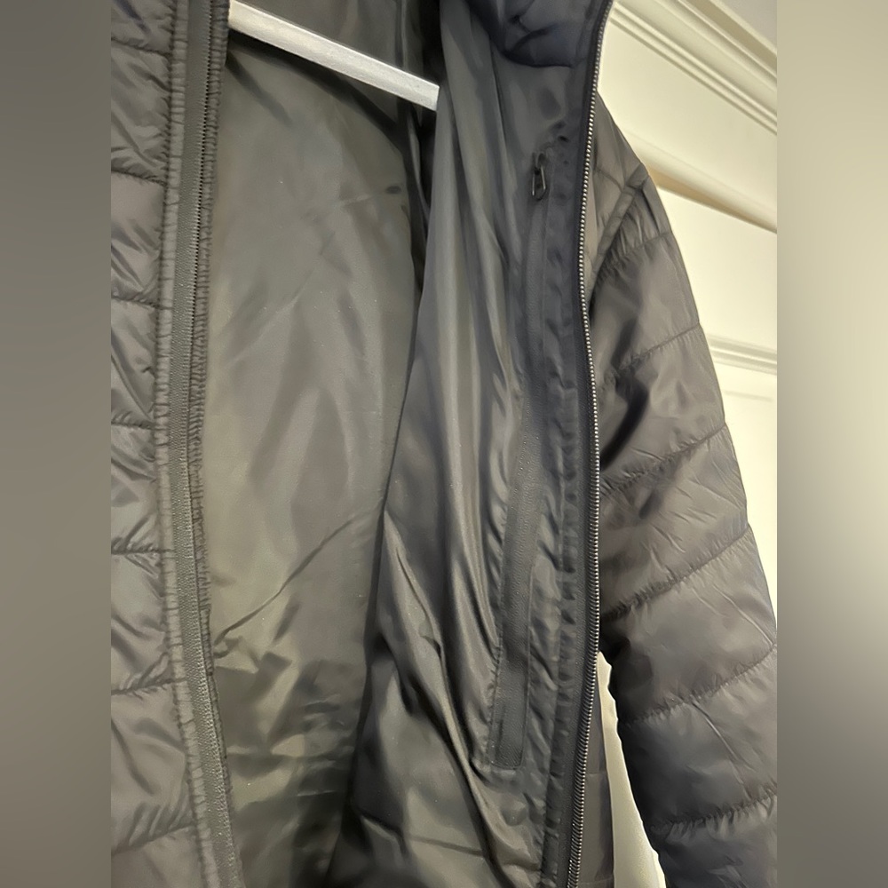 Darkside Puffer Jacket - Size Large. - Picture 4 of 4